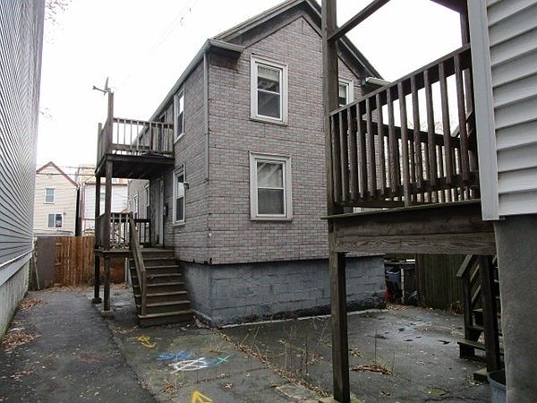 2nd image of 190-190R Paris St