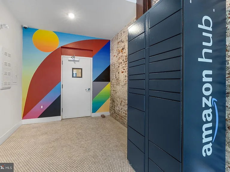 630 Federal St #205 — Photo 12