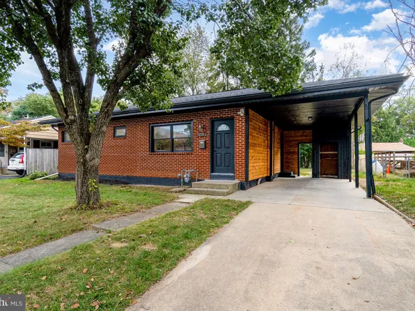 3797 Chestnut St, Camp Hill, PA 17011