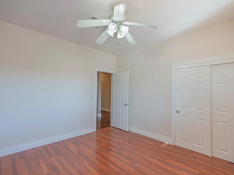 4482 Zev Ct — Photo 16