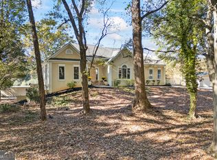 5336 Channel Dr, Gillsville, GA 30543