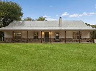 1382 Rogers Rd, Newark, TX 76071