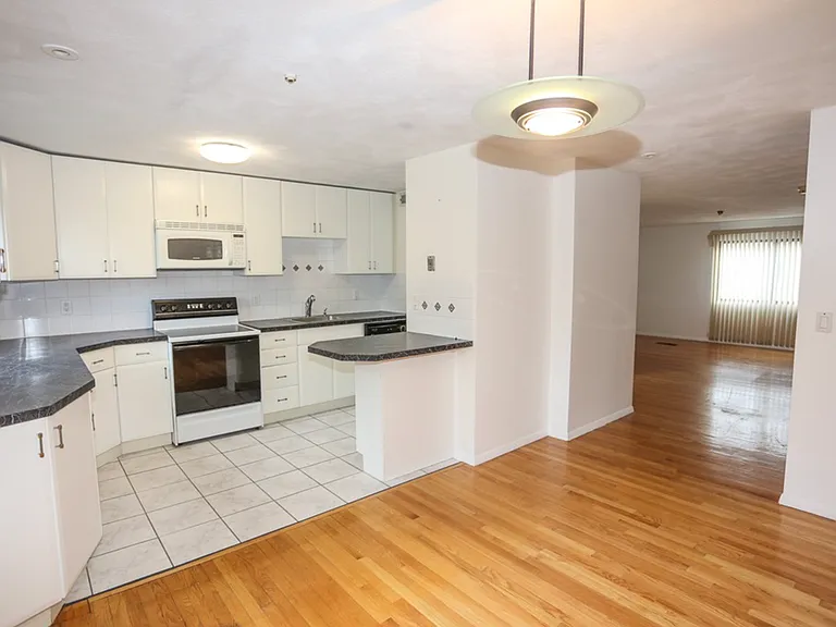 39 Pebble Pl — Photo 6