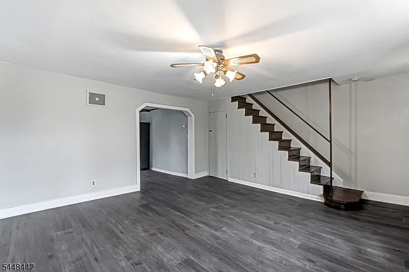 2 bed, 2.0 bath, 1110 sqft, $2,400 — Photo 4