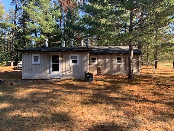 3rd image of 10361 Suzanne Dr