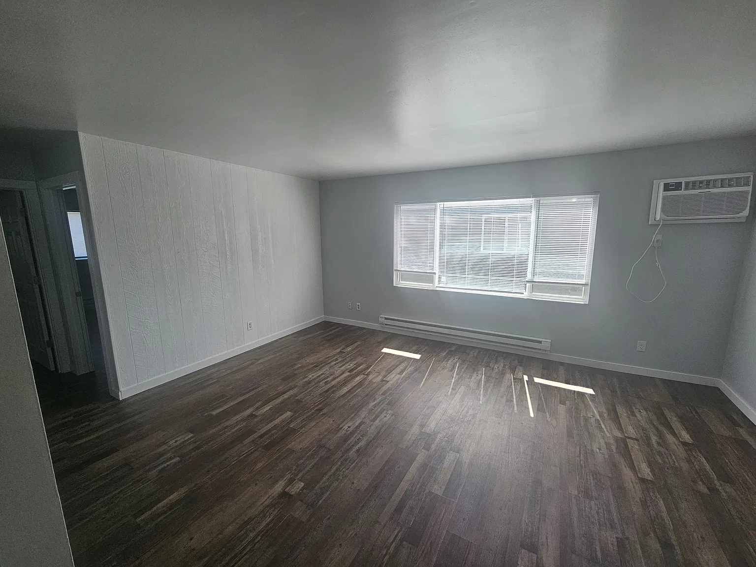 2 bed, 800 sqft, $1,100 — Photo 1