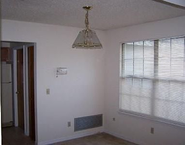 2nd image of 1825 Creek Bank Dr
