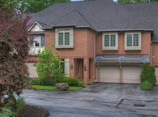 2491 Fairmount Blvd, Cleveland Heights, OH