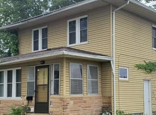 1039 Talbot St, South Bend, IN 46617