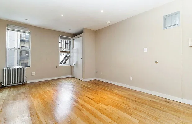 Rented by REAL New York | media 5