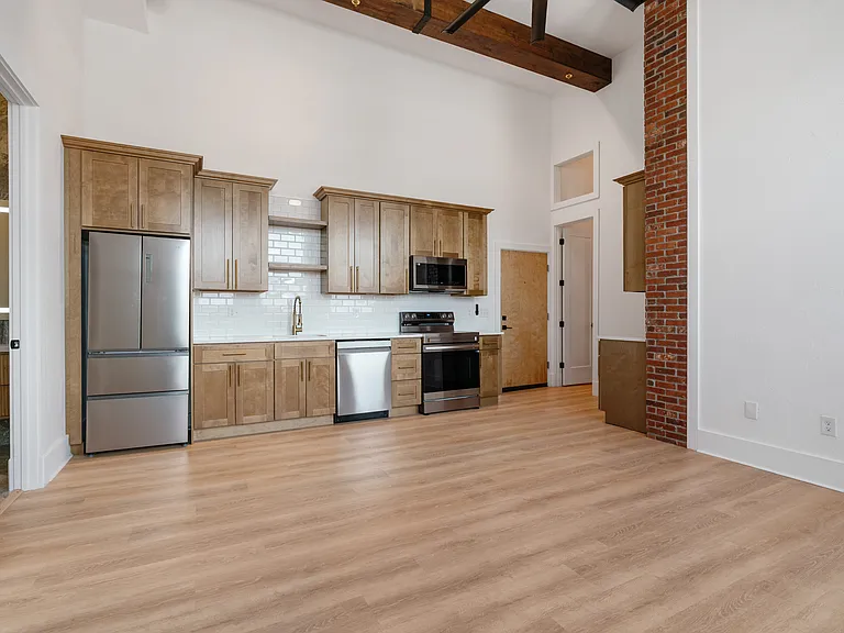 251 Pearl St #307 — Photo 2