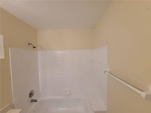 5th image of 10730 NW 14th St APT 171