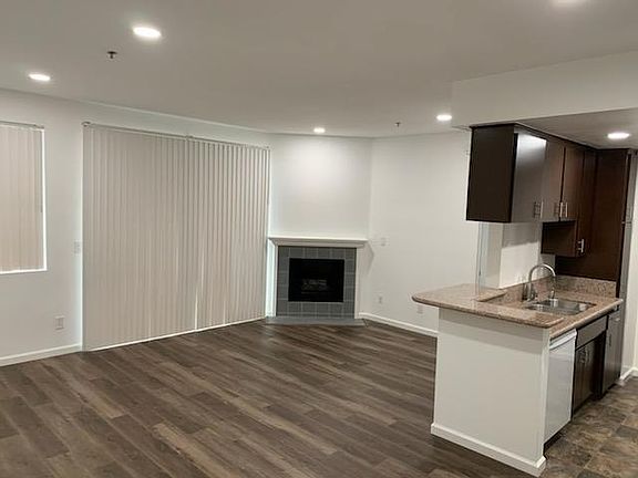 3rd image of 11663 Kiowa Ave APT 305