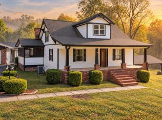 1870 Rock Church Rd, Charlotte, TN 37036