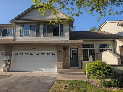 9814 Hamlet Ln S, Cottage Grove, MN, 55016