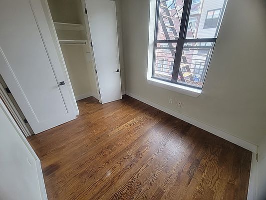 4th image of 311 Stockholm St Floor 2
