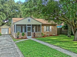 456 Hibiscus Ln N, Dunedin, FL 34698