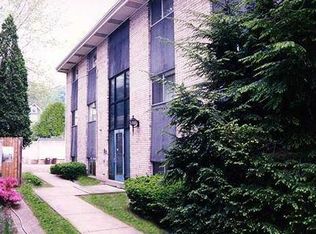 113 3rd St APT 1, Aspinwall, PA 15215