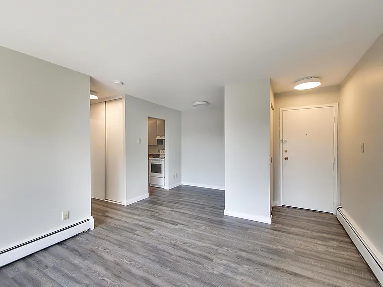 233 Durand St #110 — Photo 4