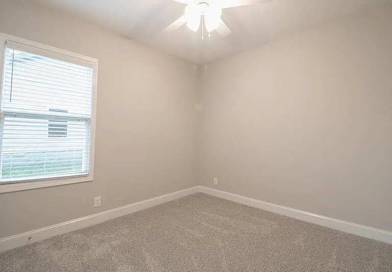 2114 Ireland Way — Photo 15