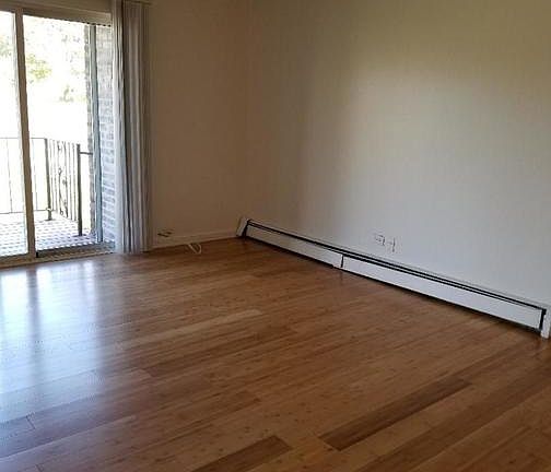3rd image of 1165 Valley Ln APT 208