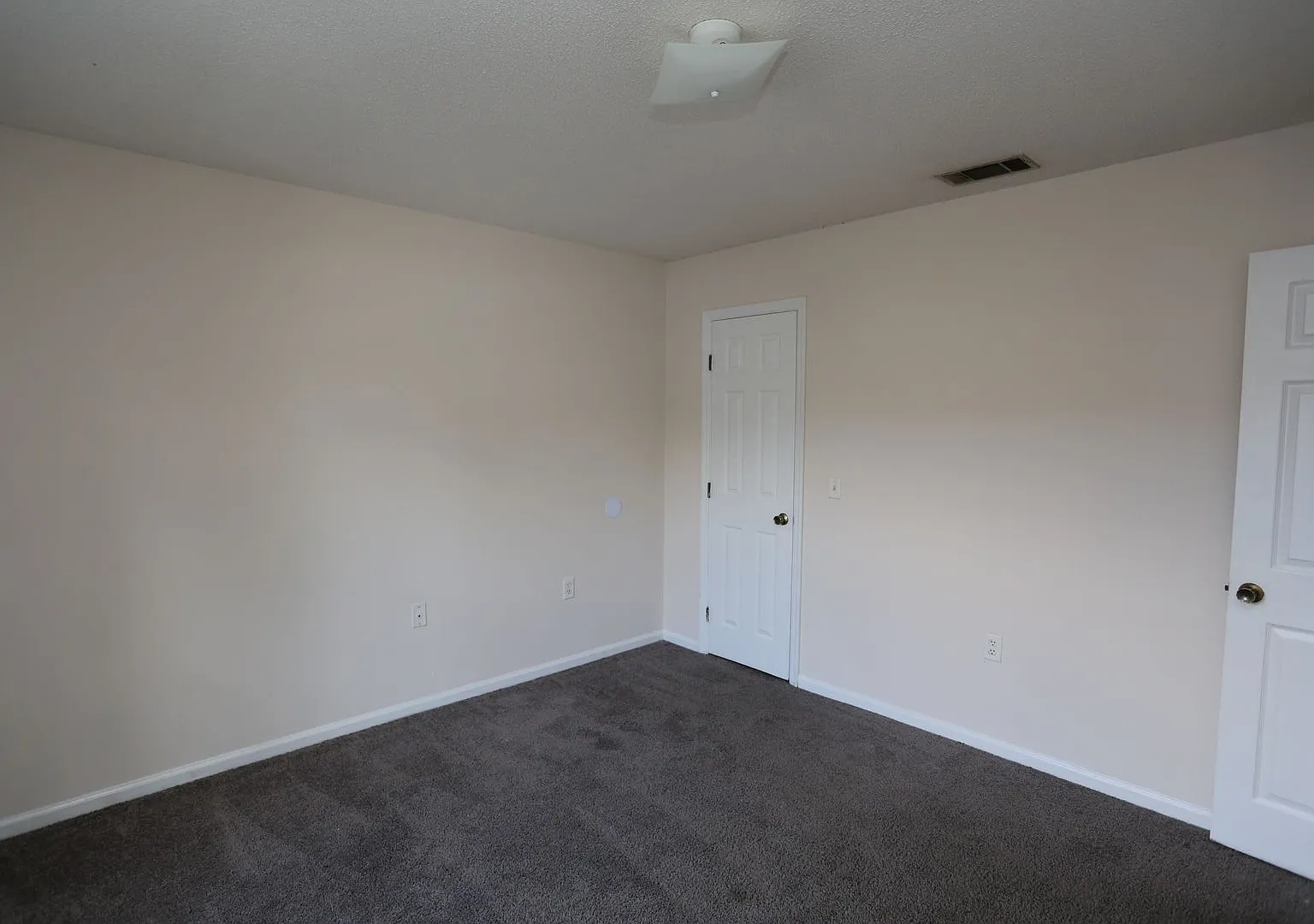 2 Bedroom at Stadium Walk — Photo 1