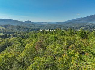 4 Rosewood Ln, Burnsville, NC 28714