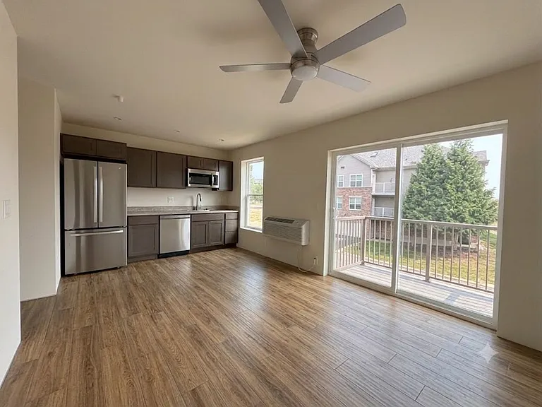 881 Kimball Ln #106 — Photo 11