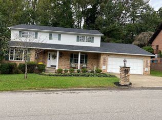 145 Stamford Park Dr, Huntington, WV 25705