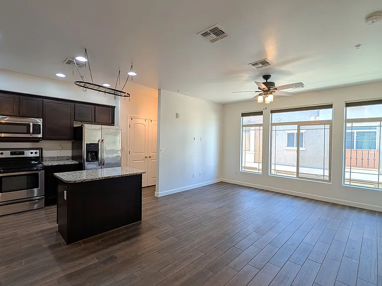 240 W Juniper Ave #1124 — Photo 6