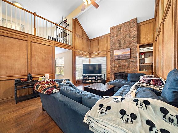 4th image of 3418 Mimosa Way
