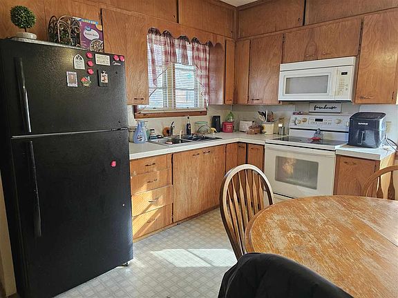 5th image of 419 W Jackson St