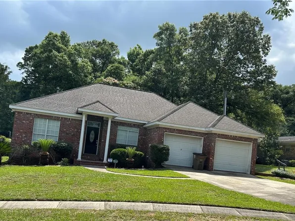 5901 Eastridge Pl, Mobile, AL 36608