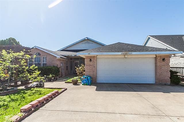1st image of 105 Domingo Dr