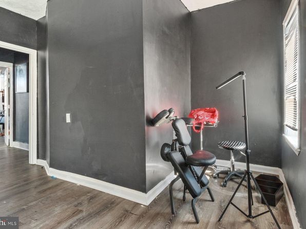 baltimore-maryland-131261142 picture