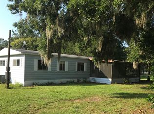 9939 NE 27th Ter, Anthony, FL 32617