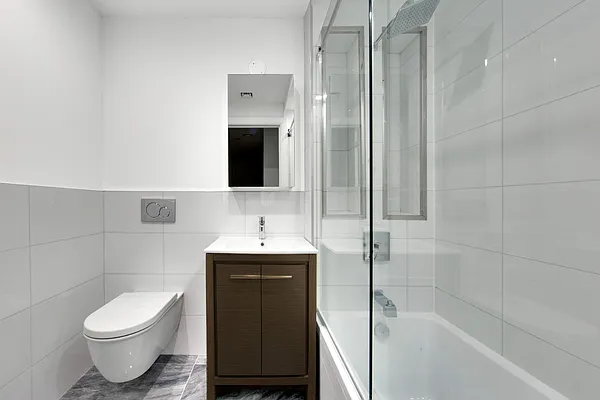 Rented by Keller Williams NYC | media 20