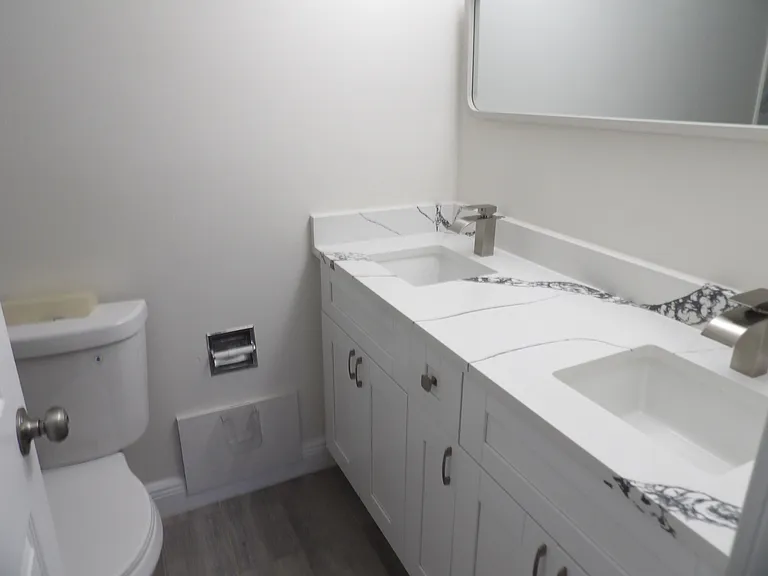3845 Victoria Dr — Photo 27