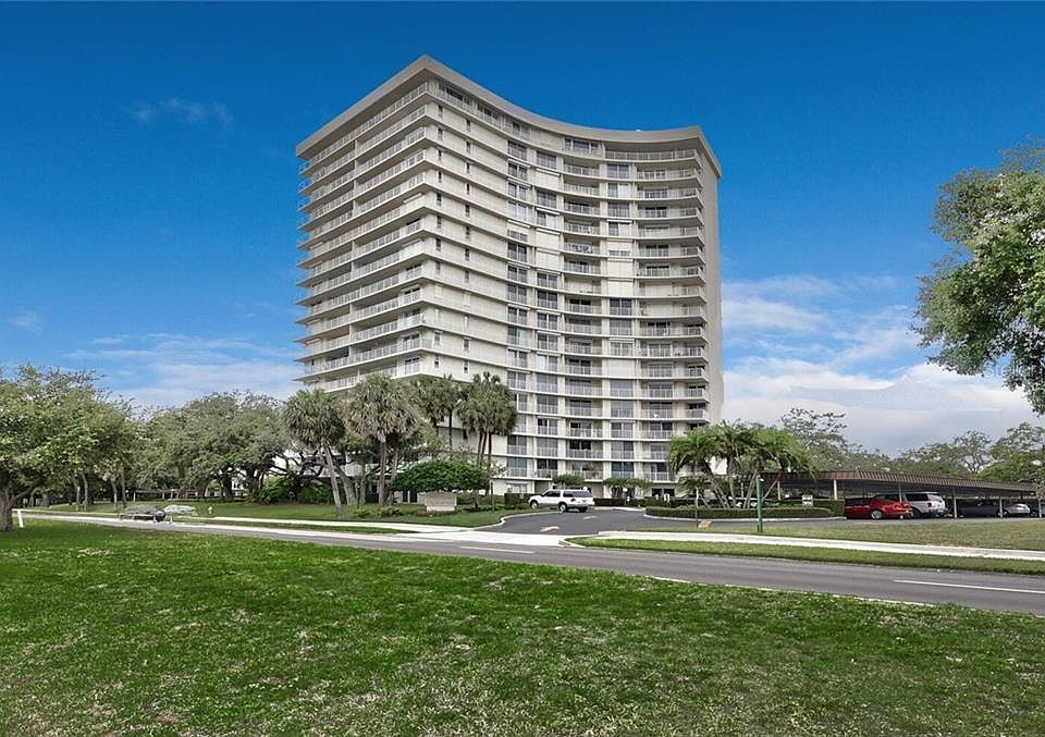 1st image of 2611 Bayshore Blvd APT 604