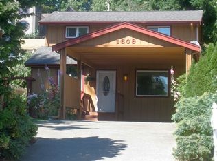 1609 Harris Ave, Bellingham, WA 98225