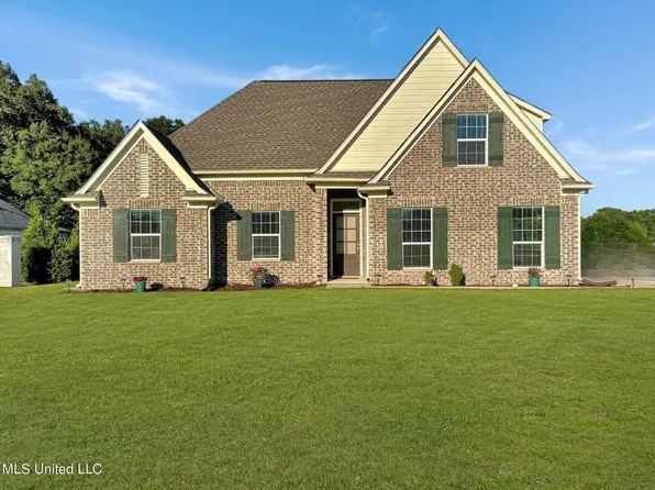 106 Carolina Point, Senatobia, MS 38668