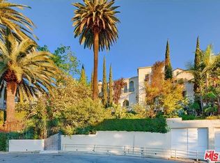 6717 Whitley Ter, Los Angeles, CA 90068