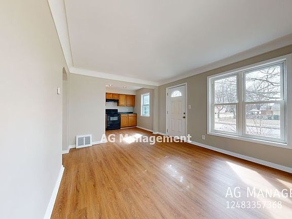 5th image of 606 White Ave