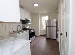 869 Central Ave W, Saint Paul, MN 55104