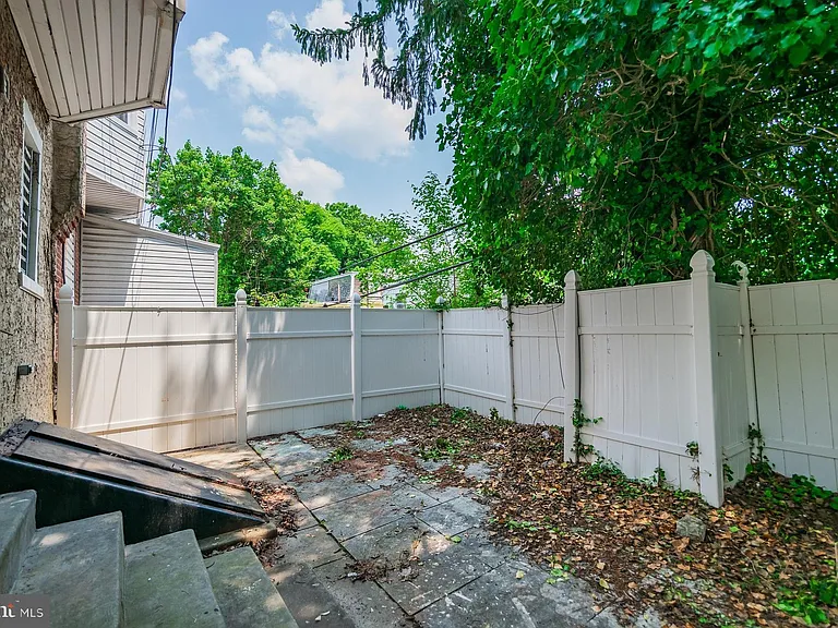 50 E Tulpehocken St — Photo 11