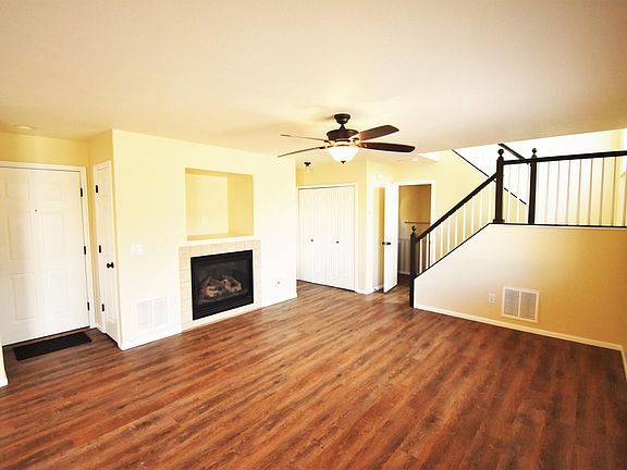 Great gas fireplace for relaxing by on a cold winters day.