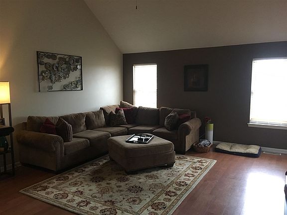 2nd image of 749 Park Hills St