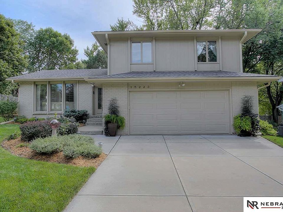1st image of 15223 Harney Cir