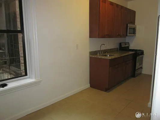 Rented by Kian Realty | media 3