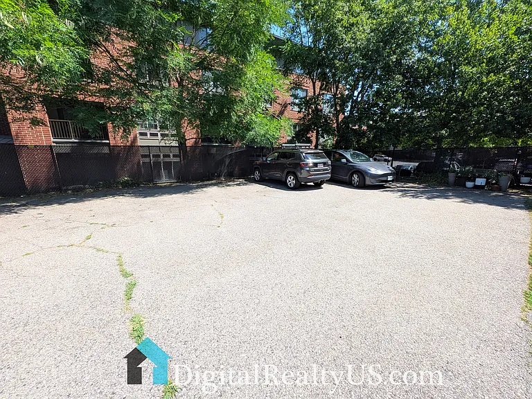 29 Aldrich Rd #1 — Photo 15
